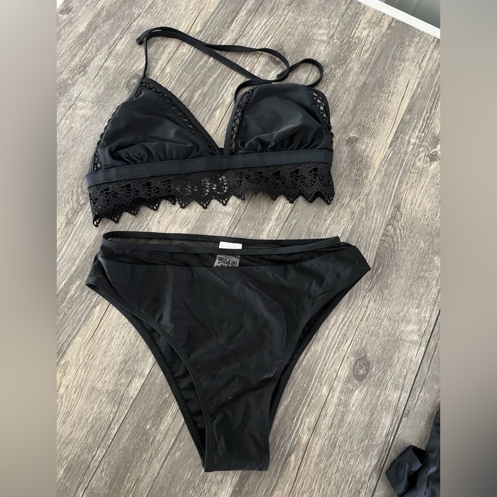 Black 2 Piece Bikini